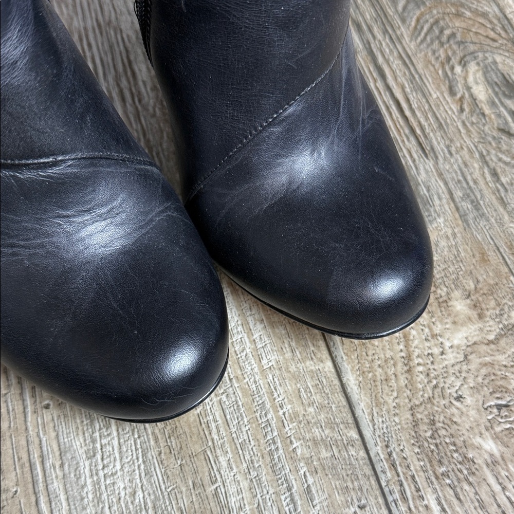 Andrea Black Ankle Boots, Size 25 1/2 USA 8 1/2 - Picture 5 of 12